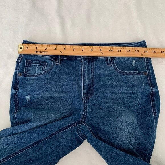 Old Navy Rockstar super skinny ankle distressed stretch denim jeans - Picture 8 of 10